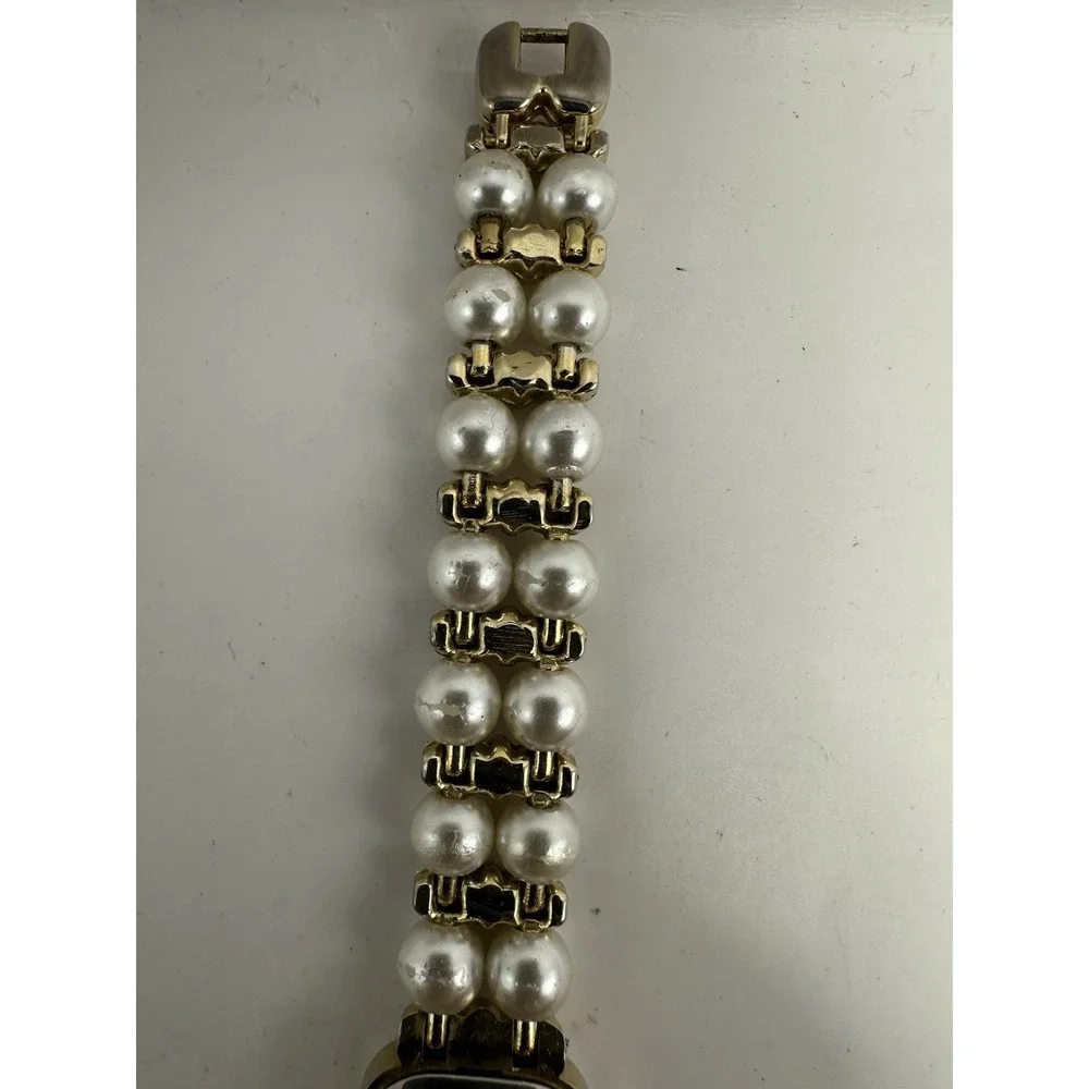 Ronica Faux Pearl Ladies MOP Watch New Battery 20MM‎ 7.25